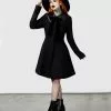 Druantia Mantel KILLSTAR -Classic Horror Speichern killstar druantia mantel gothic bekleidung gothic mantel gothic fashion killstar bekleidung killstar fashion 54250 1
